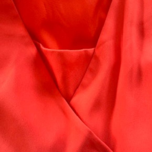 DRESSES - Picture 3 of 13